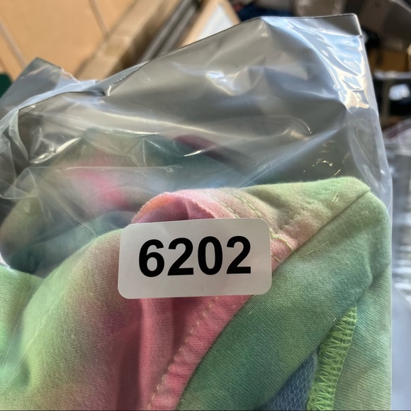 She + Sky Tye Dye sweater long sleeve shirt large sweatshirt - Picture 7 of 7